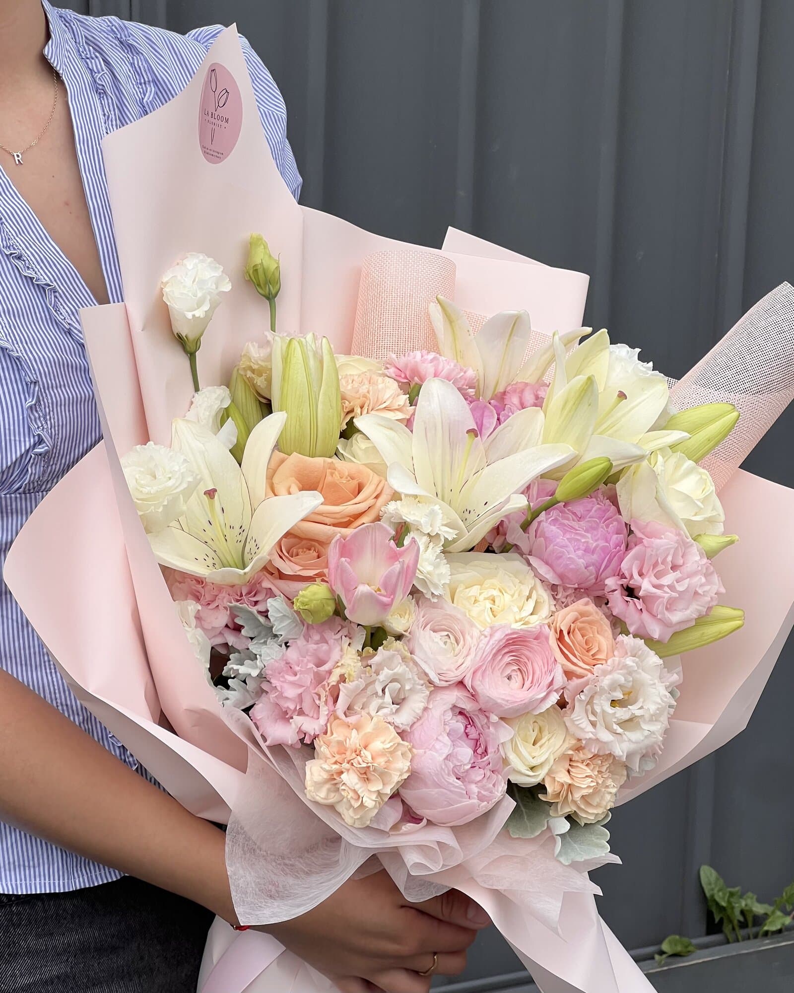 La Bloom arrangement