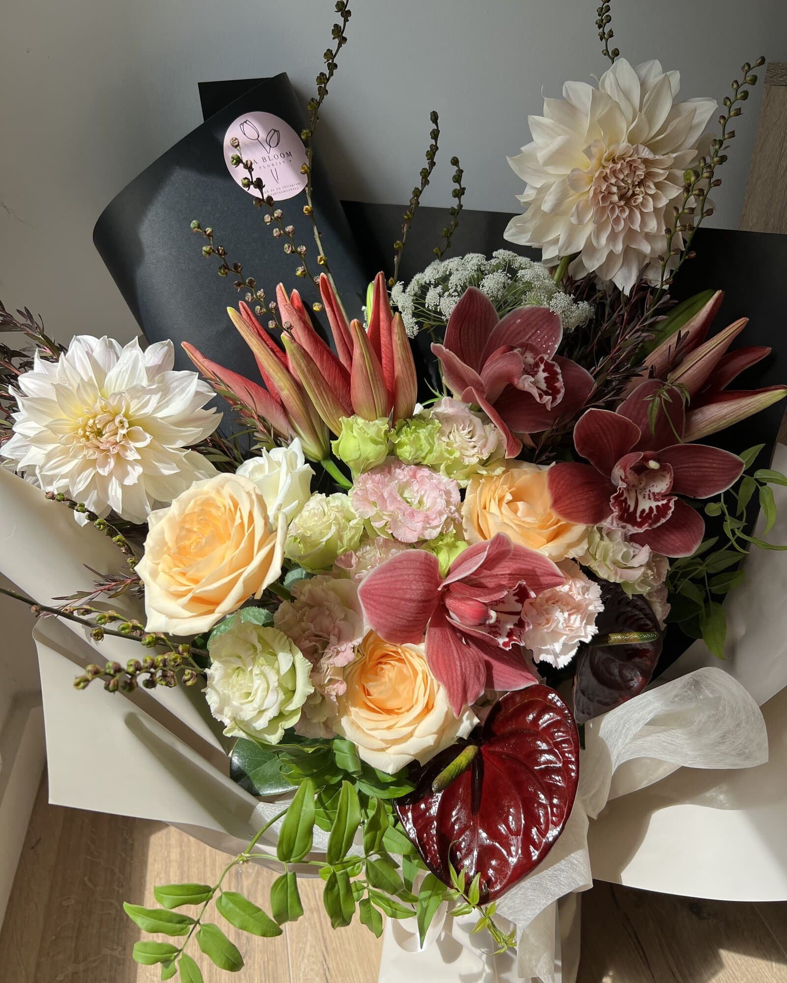La Bloom arrangement