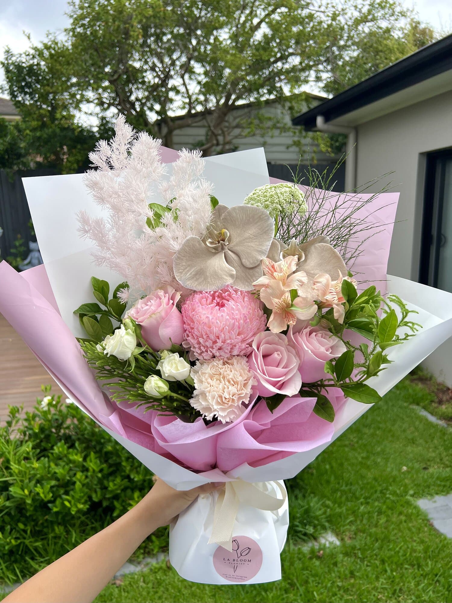 La Bloom arrangement